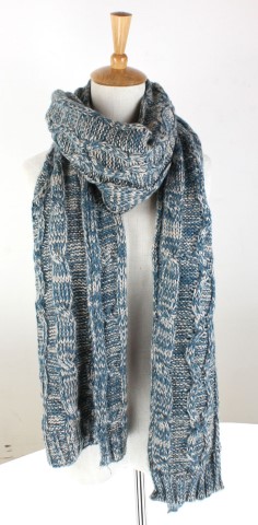 GK1957  Knitted Scarf