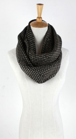 GK1948  Knitted Scarf