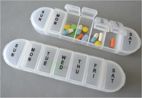 GK2328  Weekly Pill Box